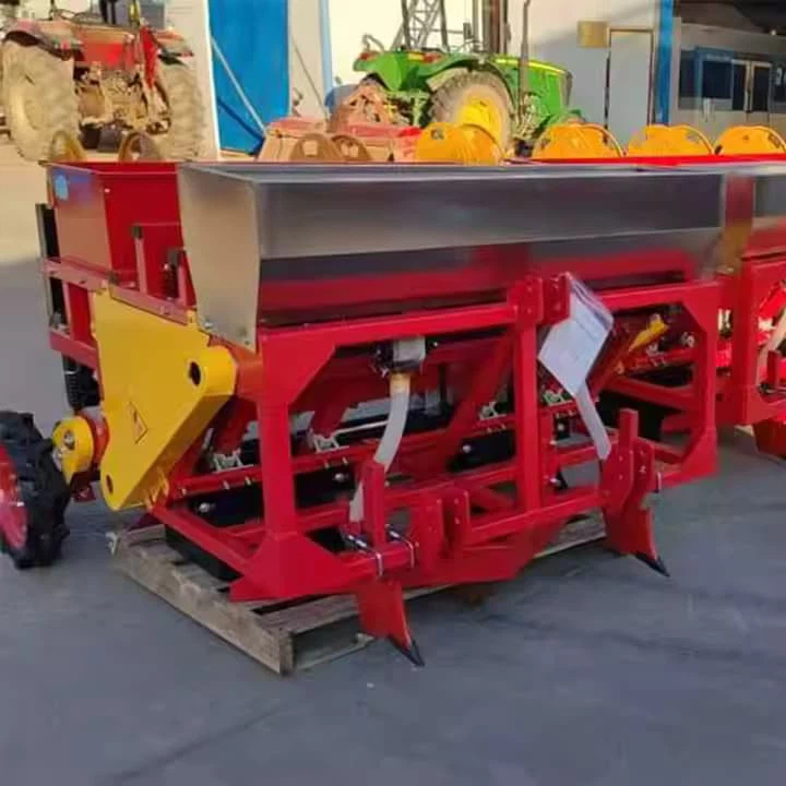 CE által jóváhagyott mezőgazdasági fokhagymás traktor ültetőgép 4 sor 7rows 8rows 10 sor palánta vezetőkerékkel 90% Munkamegtakarítás automatikus fokhagymás vetőmag ültető